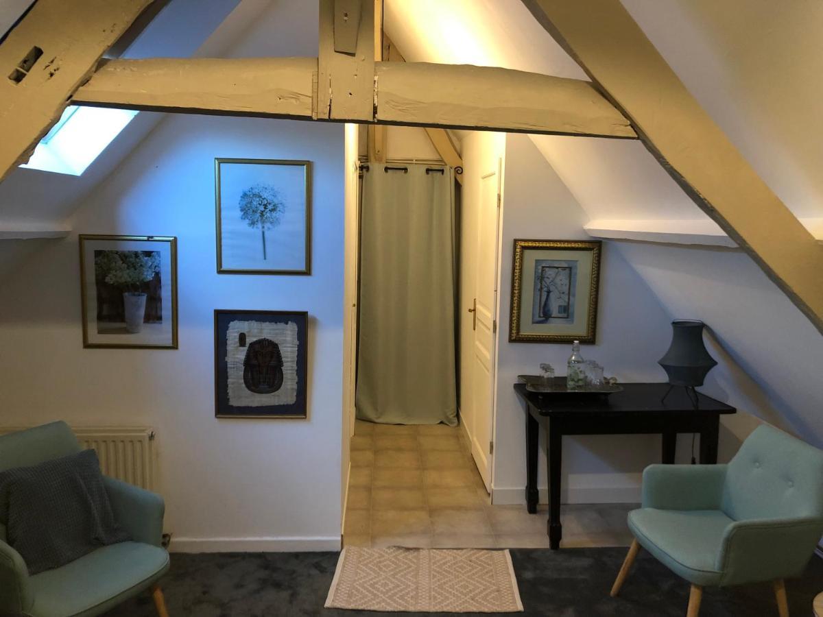 Le Domaine D Helant